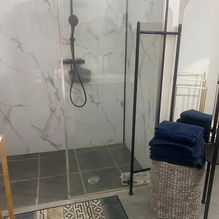 Atypique Volckerinckhove